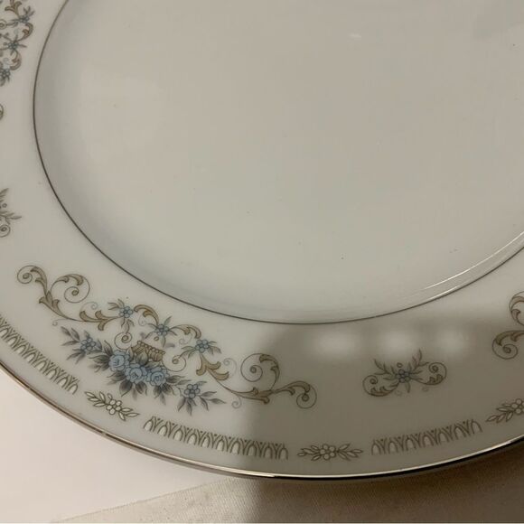 Wade Diane Fine Porcelain China of Japan Dinner Plate 10.25"  Set of 4 B7 - Picture 3 of 8